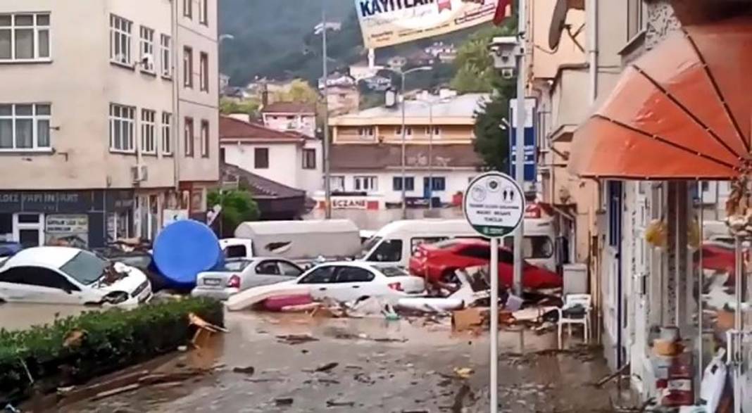 Kastamonu'da baraj yıkıldı Bozkurt ilçesi sular altında kaldı 5